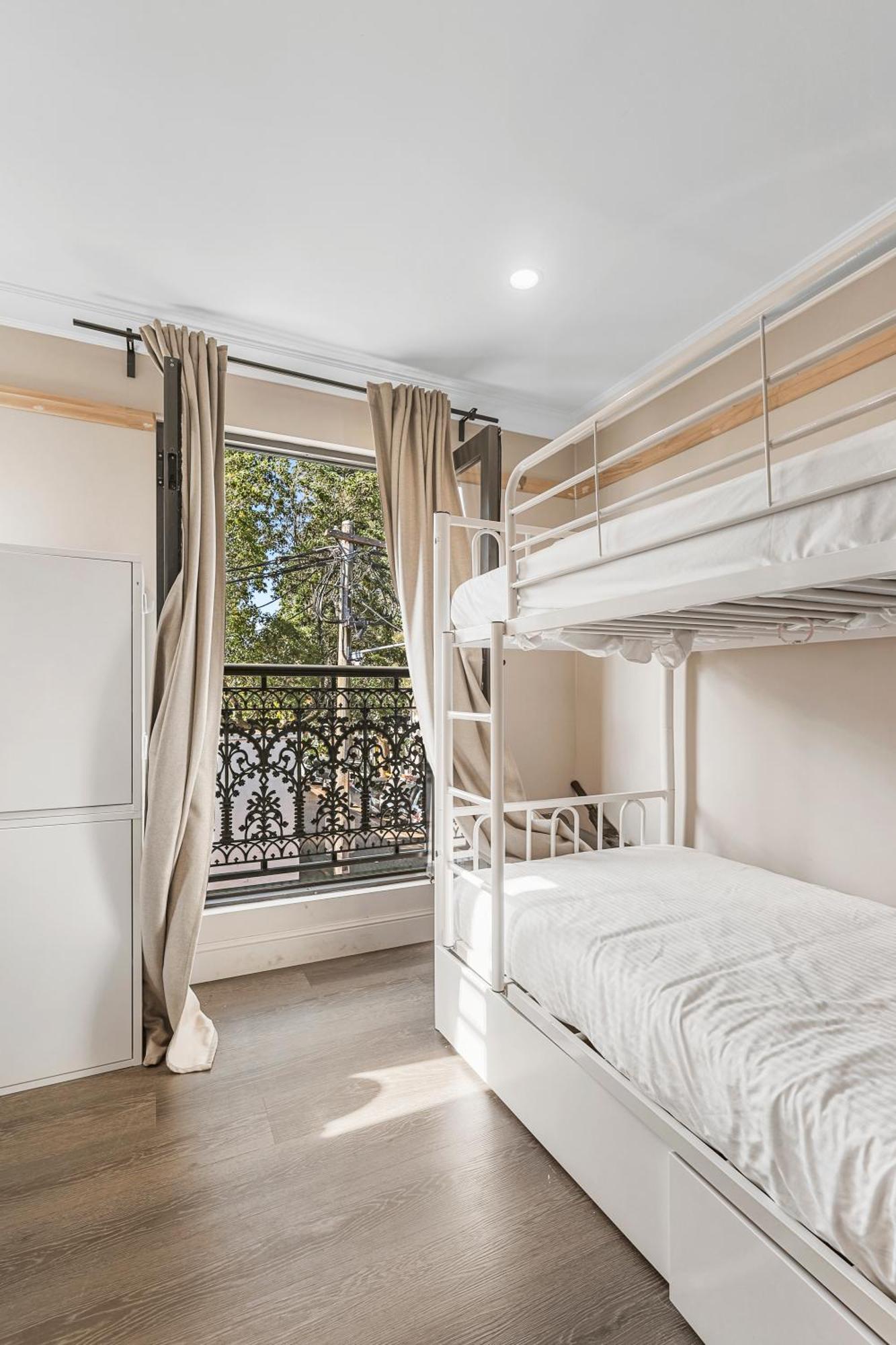 Azzurro Boutique Hotel - Surry Hills Sydney Exterior photo